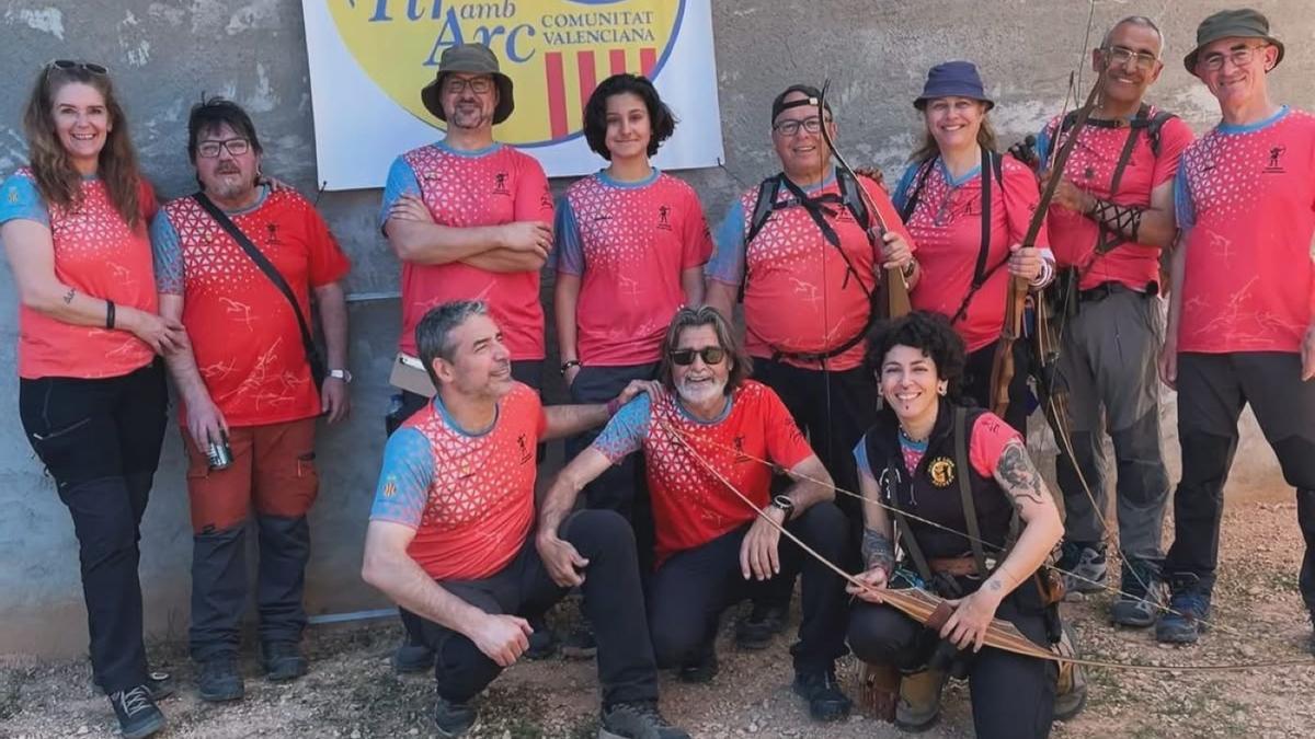 Integrantes del Club de Arqueros Morvedre.