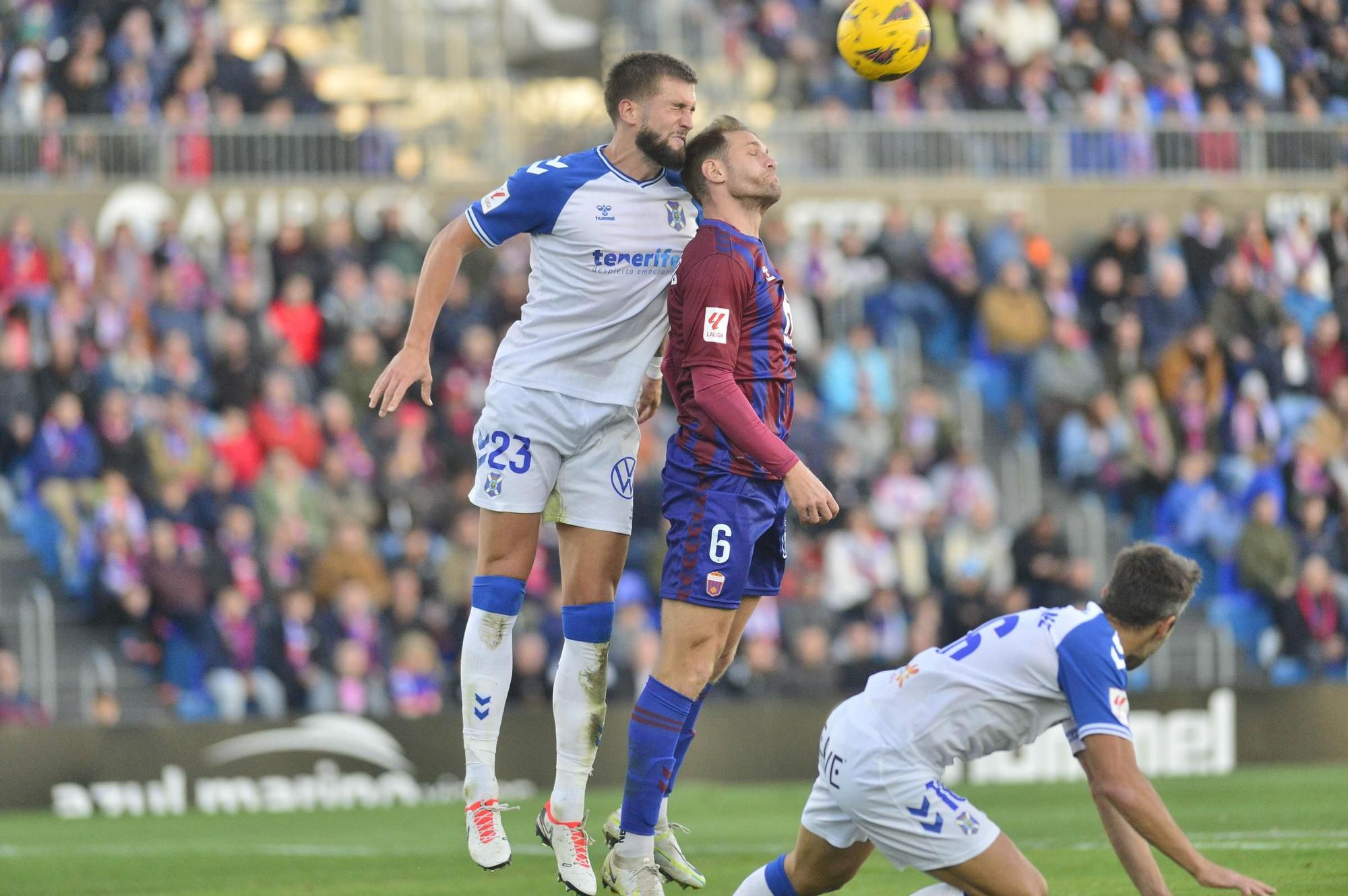 Descalabro en Elda frente al Tenerife (0-3)