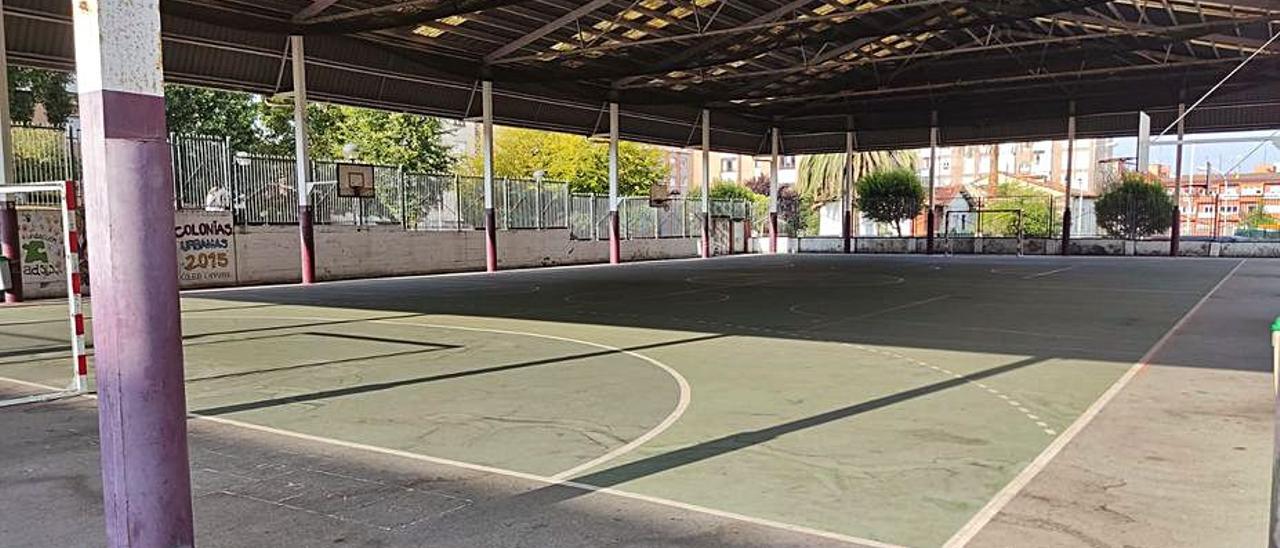 La pista del colegio Ramón de Campoamor.