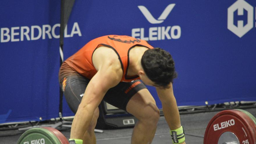El atleta sajeño Alejandro Pujalte, plata en el Campeonato de España Junior