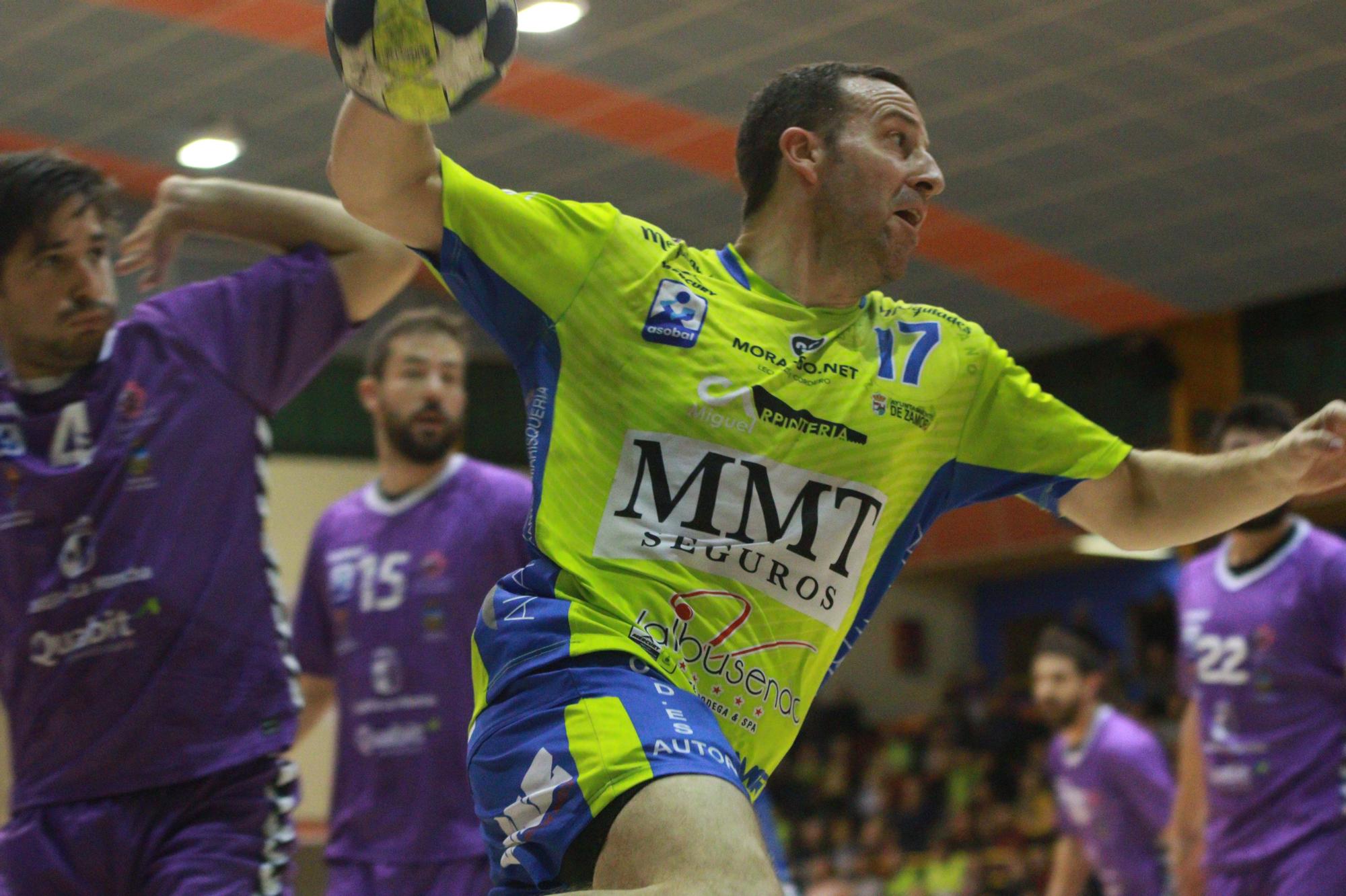 Iñaki Gómez, en pleno partido