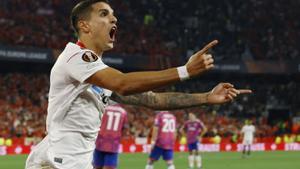 Erik Lamela celebra el gol que propició el pase a la final del Sevilla ante la Juventus.