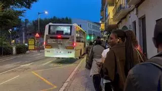 El parón de Rodalies desborda los autobuses del Vallès y el Maresme: "La situación es un desastre"