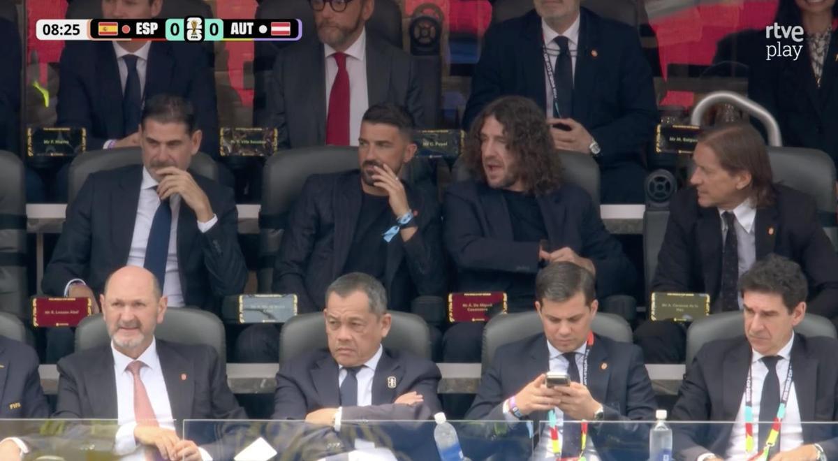 Carles Puyol, David Villa y Fernando Hierro, entre los históricos de 'la Roja' en el España Austria