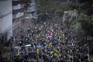 El Govern ofereix un augment de 1.500 euros anuals als professors catalans després de la vaga històrica de l’11 de febrer