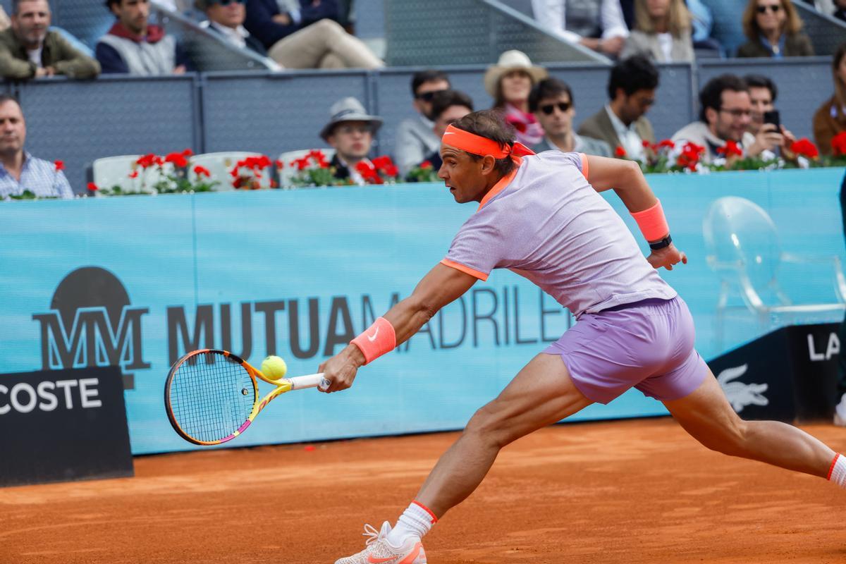 Nadal aplasta al joven Blanch y se regala un día más en Madrid El