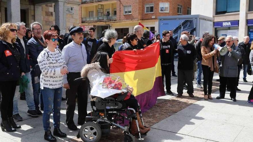 En recuerdo de la II República, 87 años después