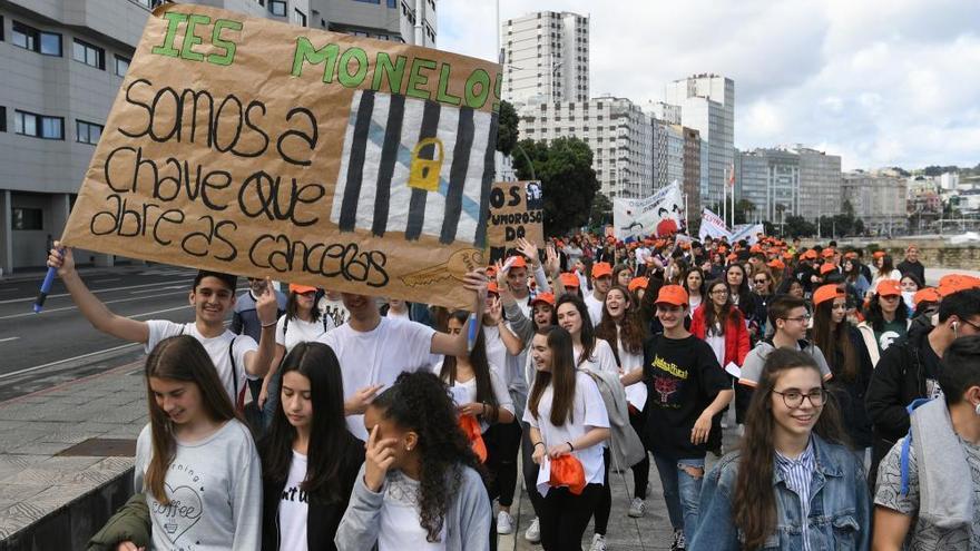 Sanmartín invita a sumar fuerzas para vivir el gallego con normalidad