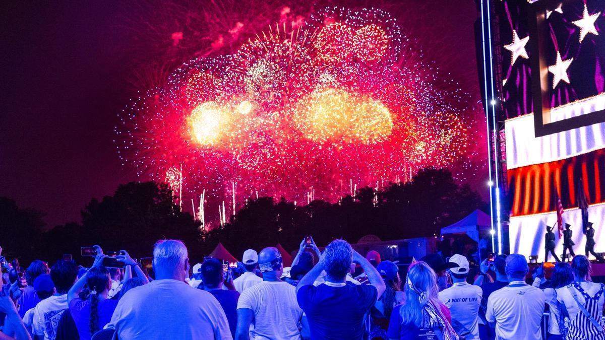 El pequeño incendio en el puente de Brooklyn tras los fuegos artificiales del 4 de julio