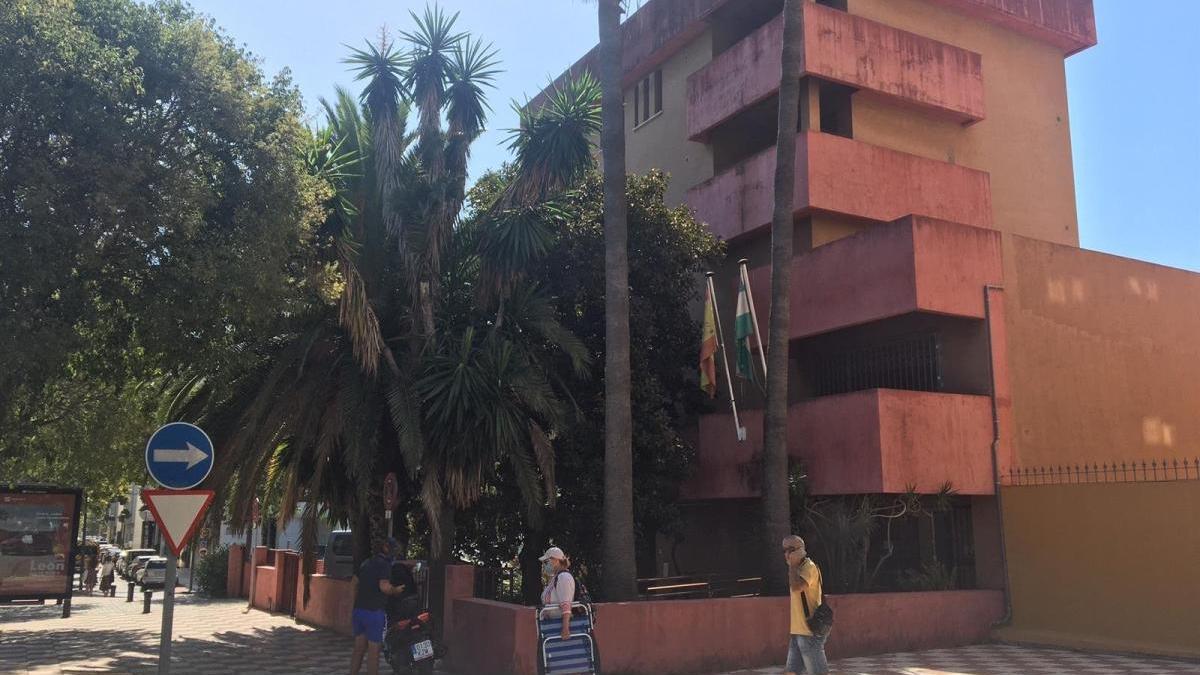 El edificio que albergó Comandancia de Marina, en Marbella.