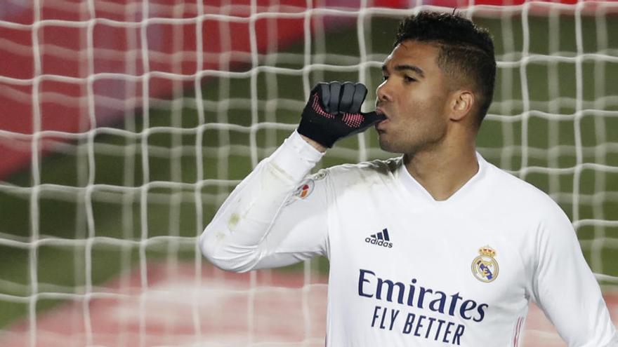 Casemiro celebra su gol al Granada.