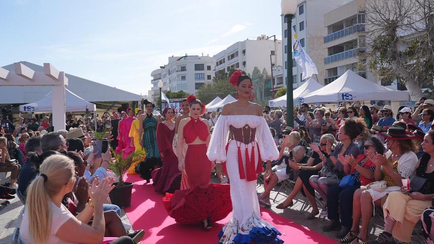 Más de 15.000 vecinos disfrutan de la Feria de Abril Ciudad de Arrecife durante este fin de semana
