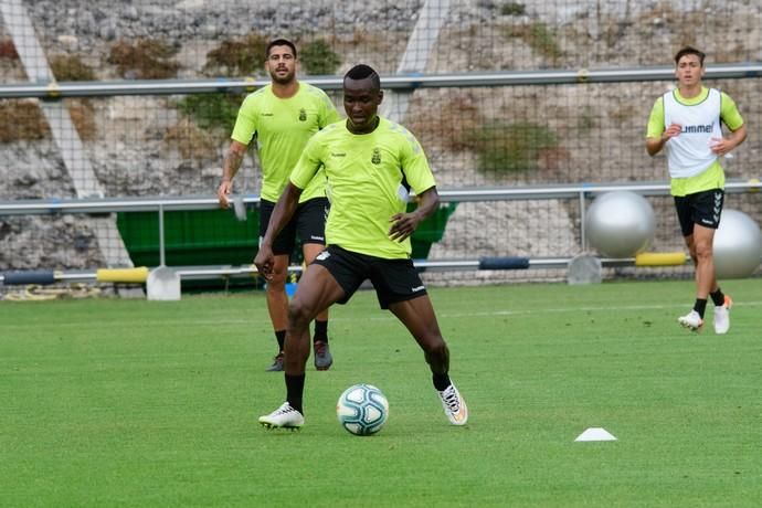 Entrenamiento de la UD Las Palmas (26/08/18)