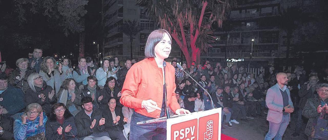 La virtual nueva secretaria general del PSPV, Diana Morant, durante su intervención el lunes, en Gandia.