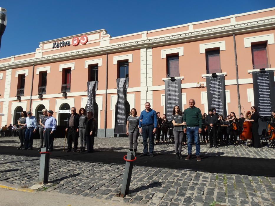 Homenaje a las víctimas del bombardeo franquista en Xàtiva