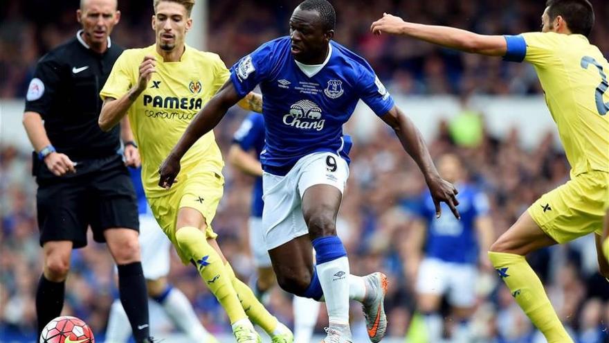 El Villarreal cierra la gira inglesa invicto tras ganar al Everton (1-2)