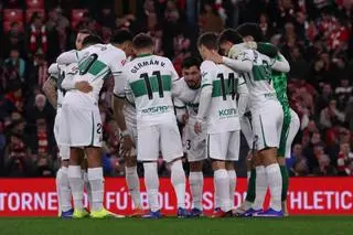 La conjura de las 10 finales en el Elche