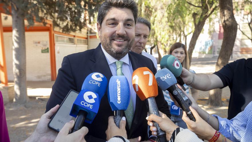 López Miras intentará gobernar en Murcia en solitario buscando apoyos de todos los grupos