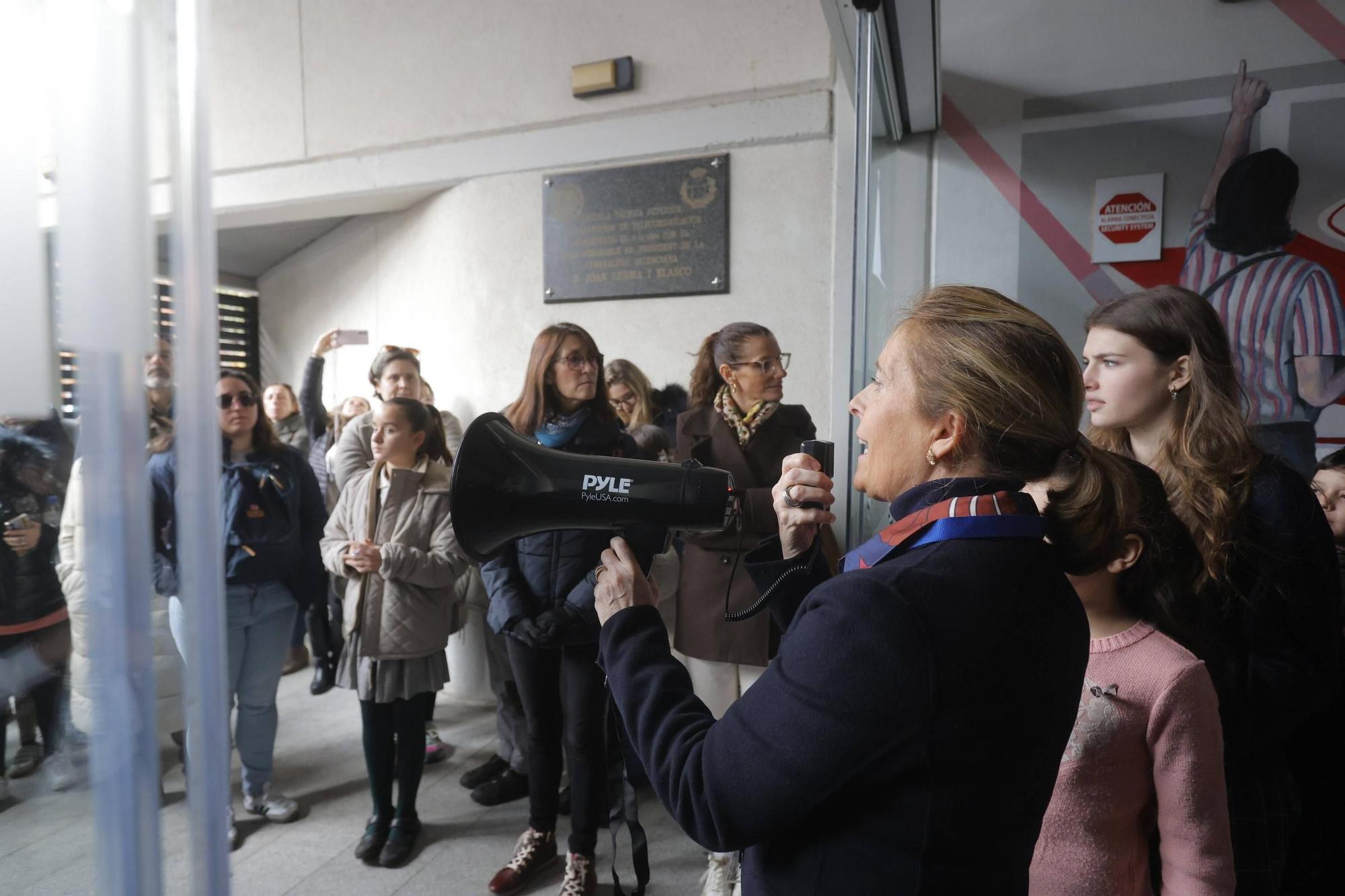 Dos mil niños participan en la Olimpiada Matemática que hoy ha organizado el Colegio Guadalaviar en la UPV