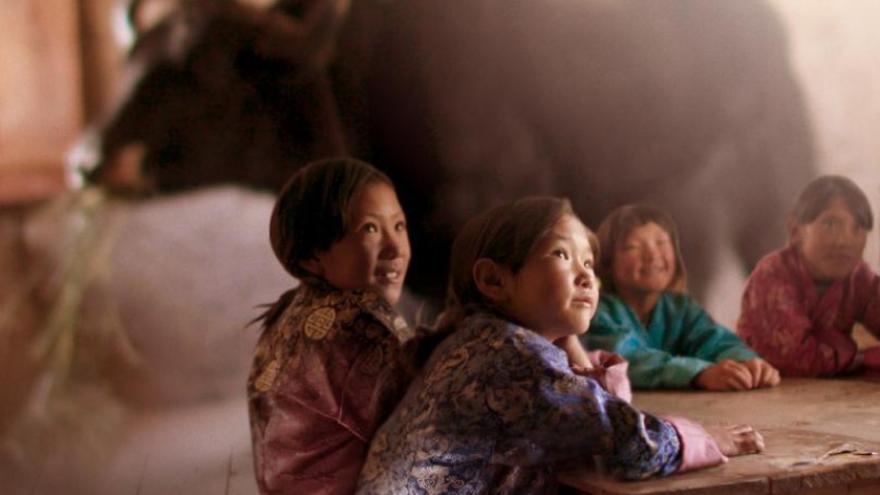 Lunana. Un yak en la escuela