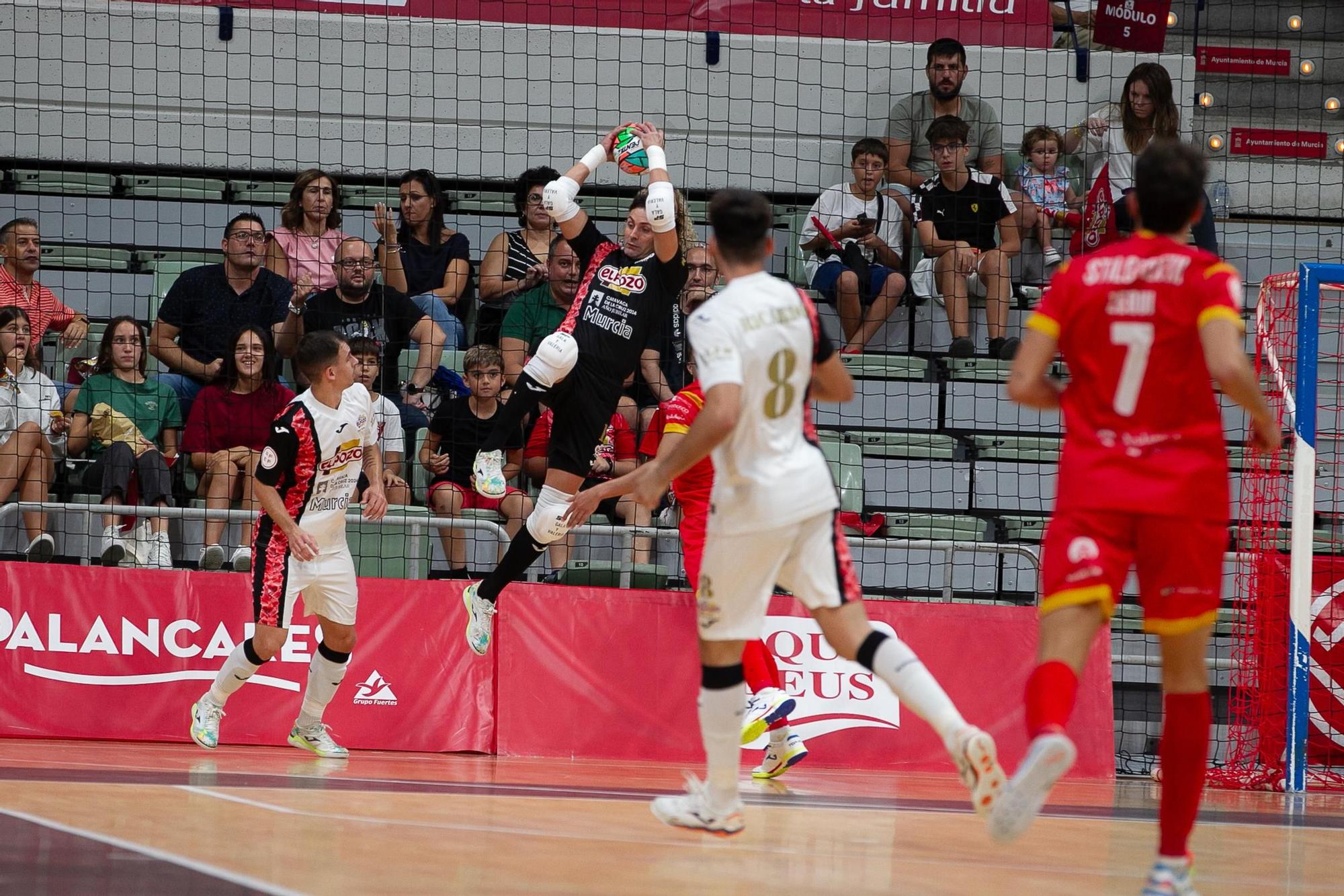 ElPozo - Córdoba Futsal en el Palacio de los Deportes de Murcia