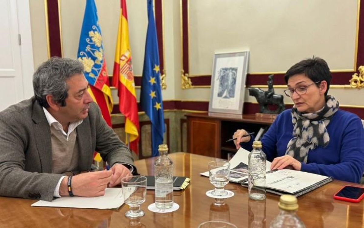 conseller cultura vicente barrera directora ivam nuria enguita