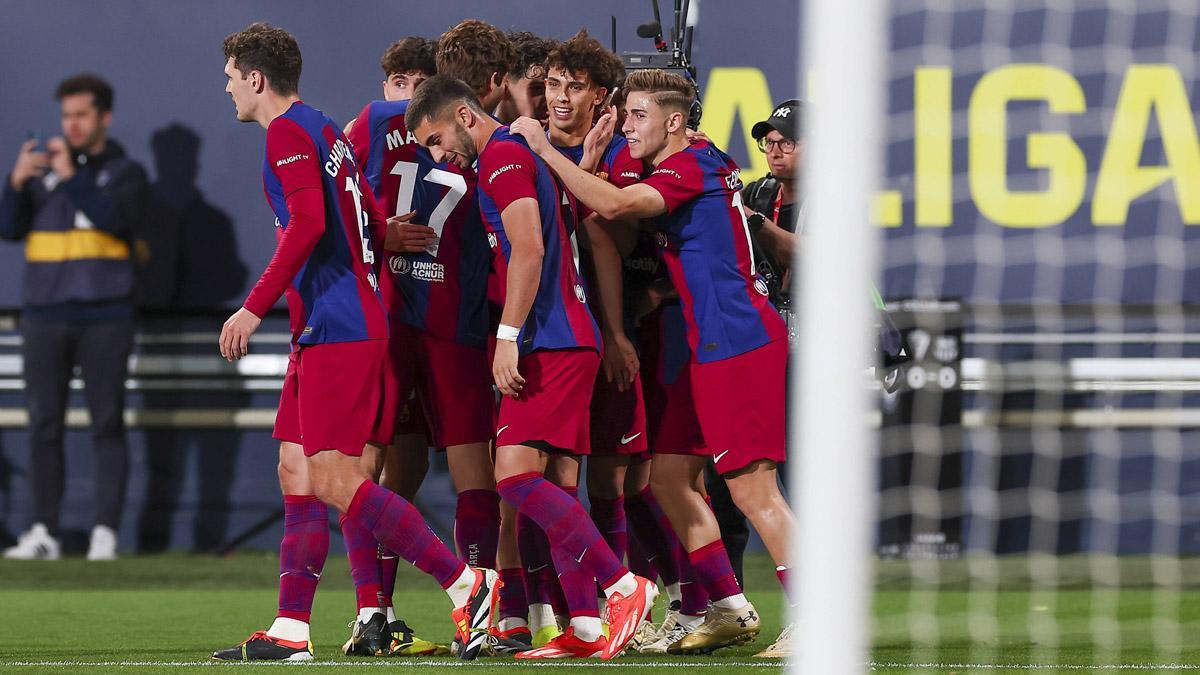 La alegría del Barça tras el gol de Joao Félix en el Nuevo Mirandilla