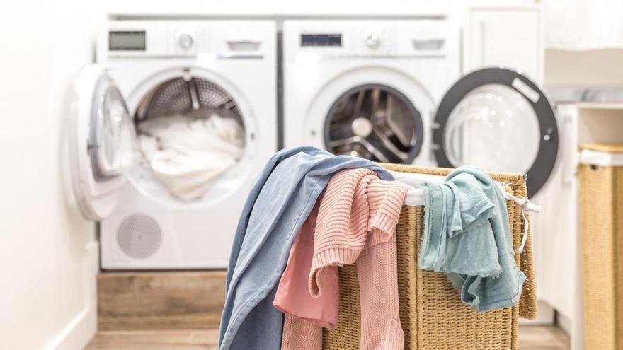 El truco mejor guardado de la lavadora: este es el producto casero que dejará tu ropa como nueva