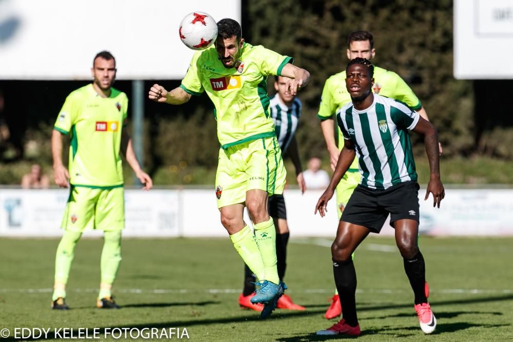 El Elche vuelve a las andadas y cae derrotado en Peralada (1-0).