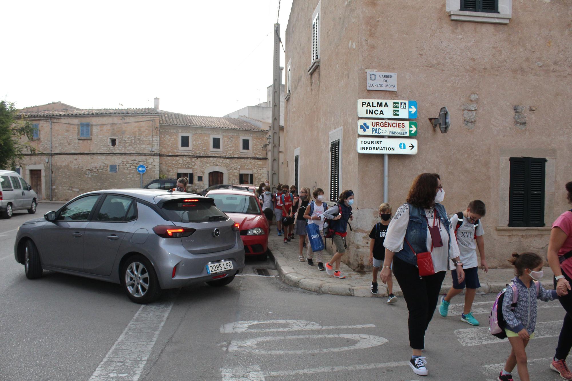 La comunidad educativa del colegio Pedra Viva de Binissalem exige caminos seguros