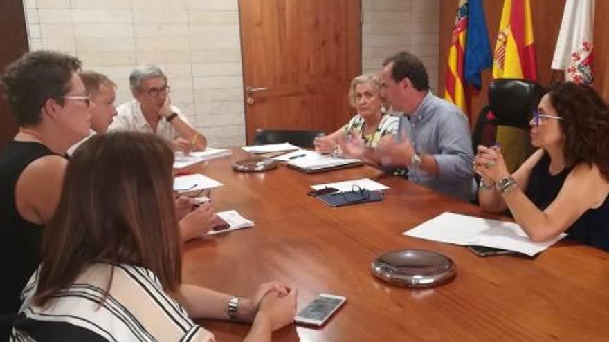 Un momento de la reunión celebrada ayer en Alicante.