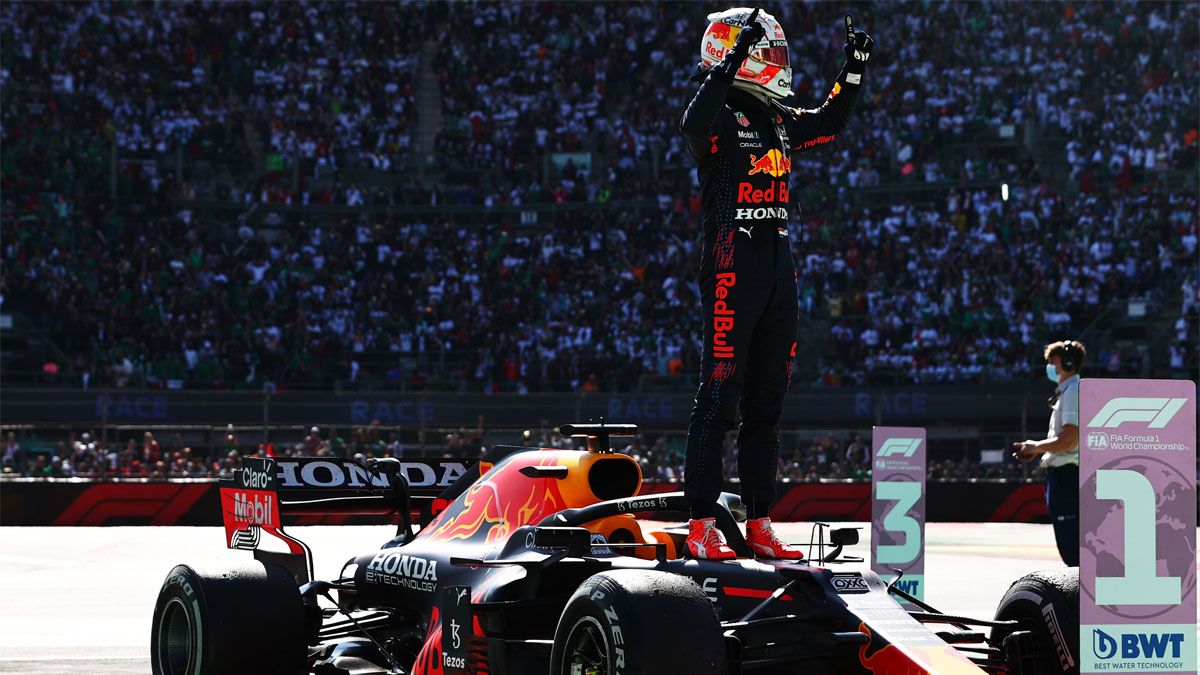 Max Verstappen celebra su nuevo triunfo en México