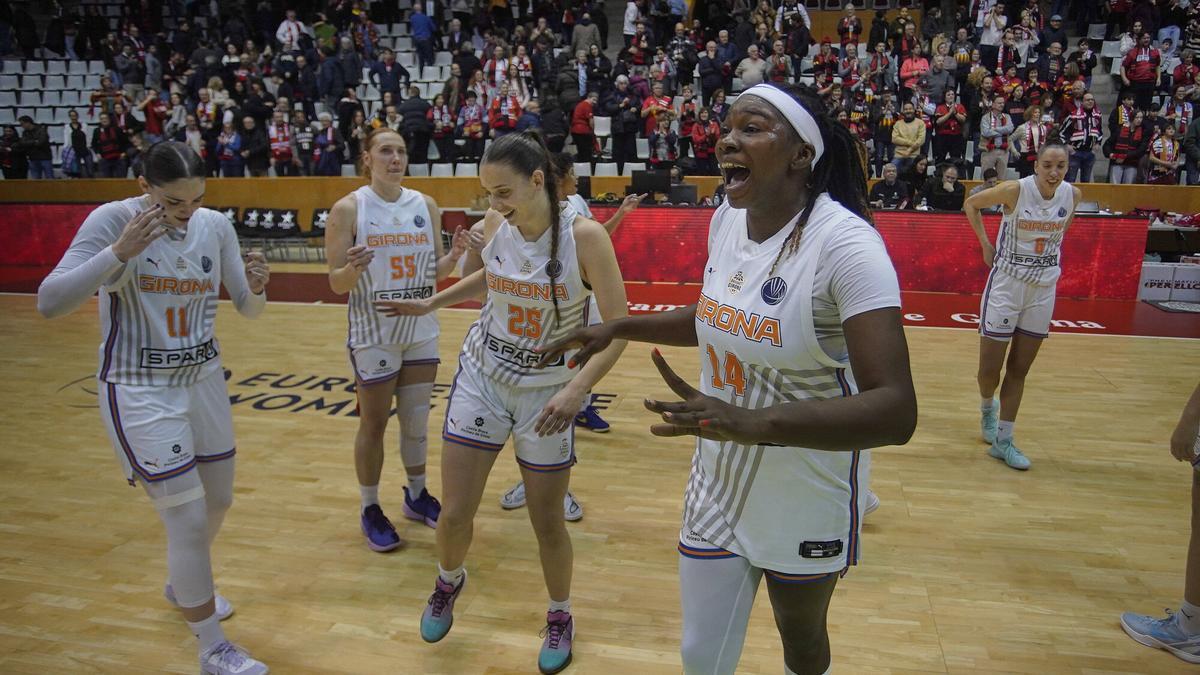 Les imatges del partit de l'Uni contra el Carolo