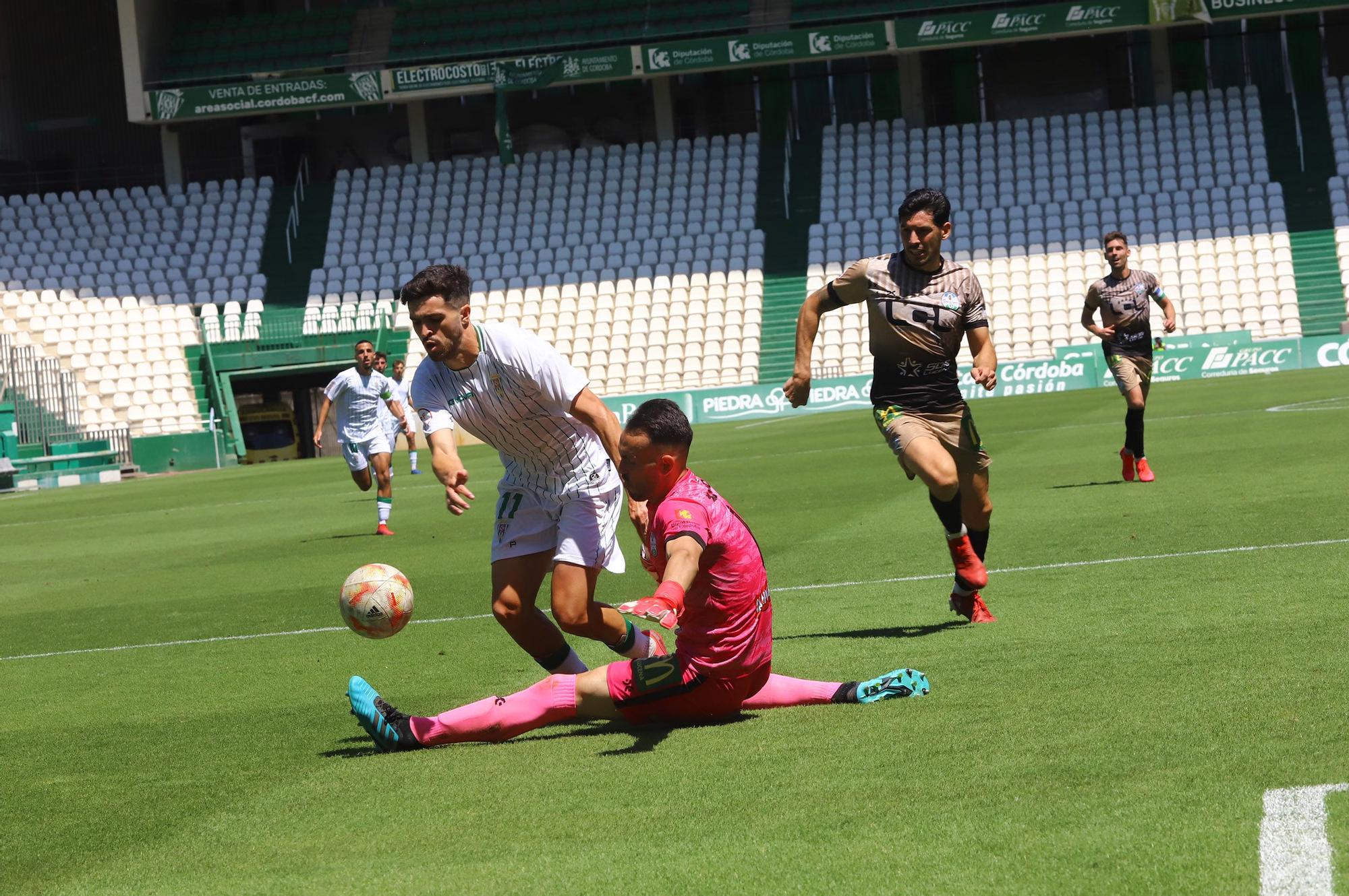 El derbi de play off entre el Córdoba B y el Ciudad de Lucena, en  imágenes