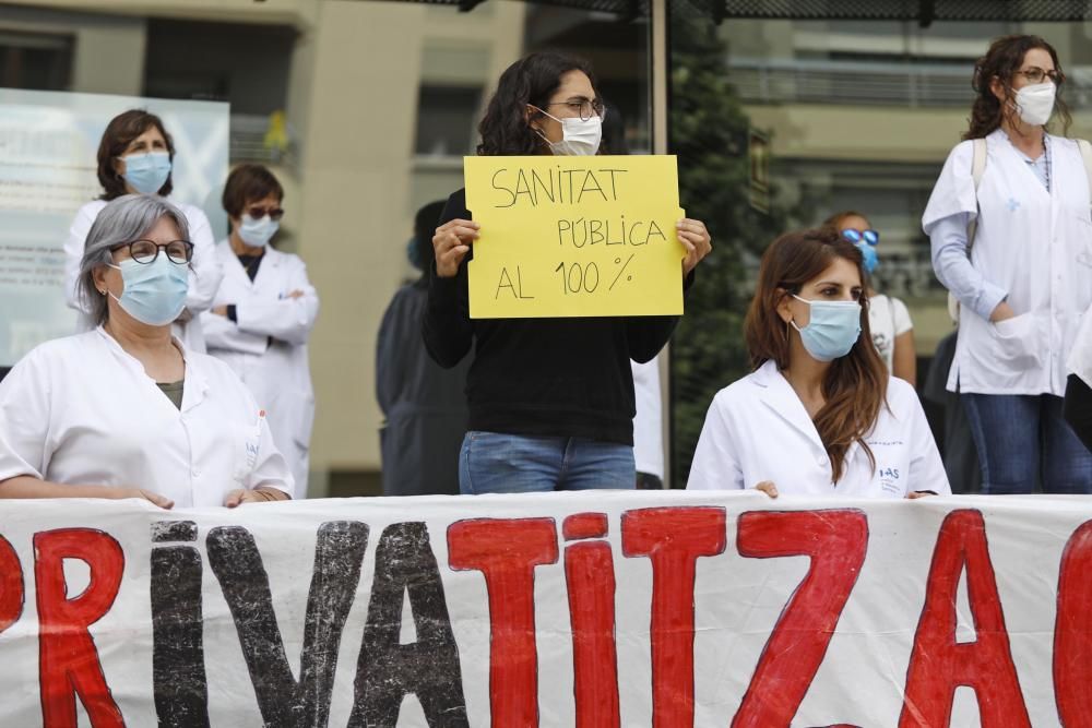 Protesta dels sanitaris gironins