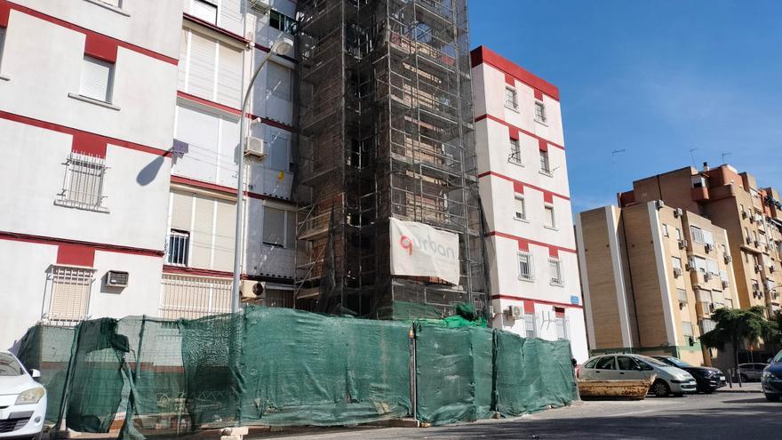 Трудности с доступностью жилья в Андалусии: один из трех андалусцев не видит родственников