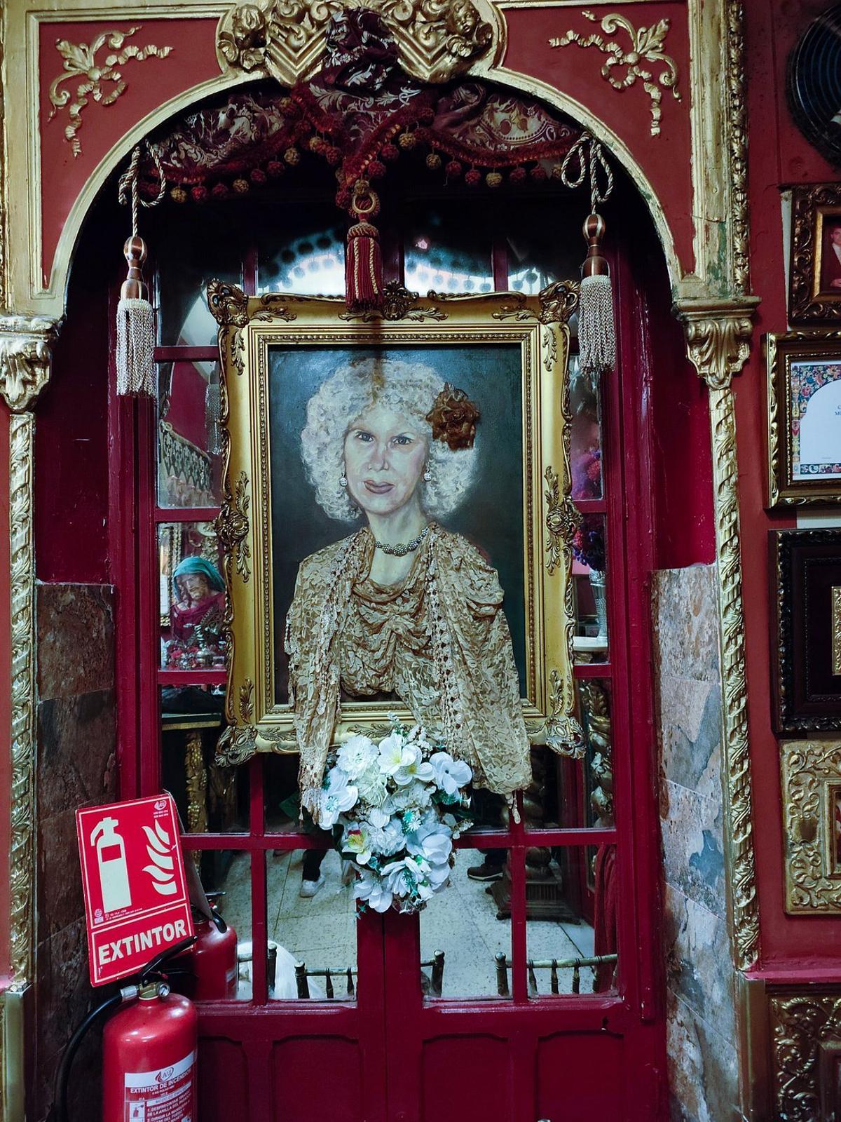 El Garlochí, el bar de Sevilla con toda la esencia de la Semana Santa sevillana