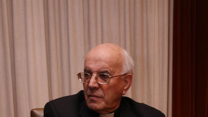 El sacerdote Manuel Guerra Gómez, en un momento de la entrevista