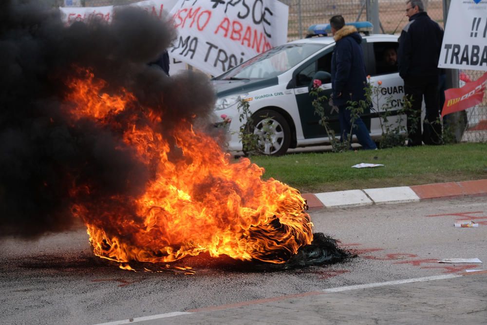 Protesta de los funcionarios de prisiones en la cárcel de Villena