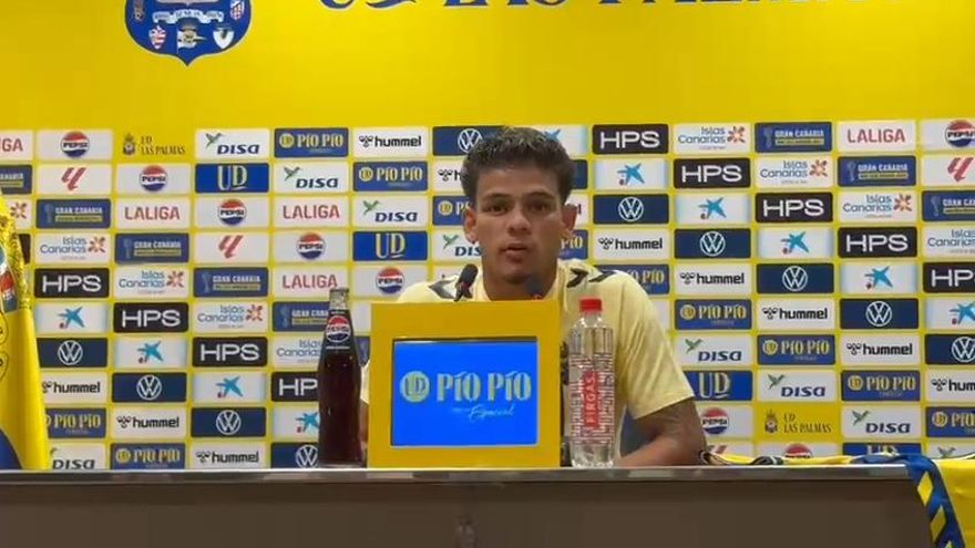 Cedeño, el evangelista que quiere ser Casemiro: &quot;La fe y Dios me ayudarán a lograr éxitos en la UD Las Palmas&quot;