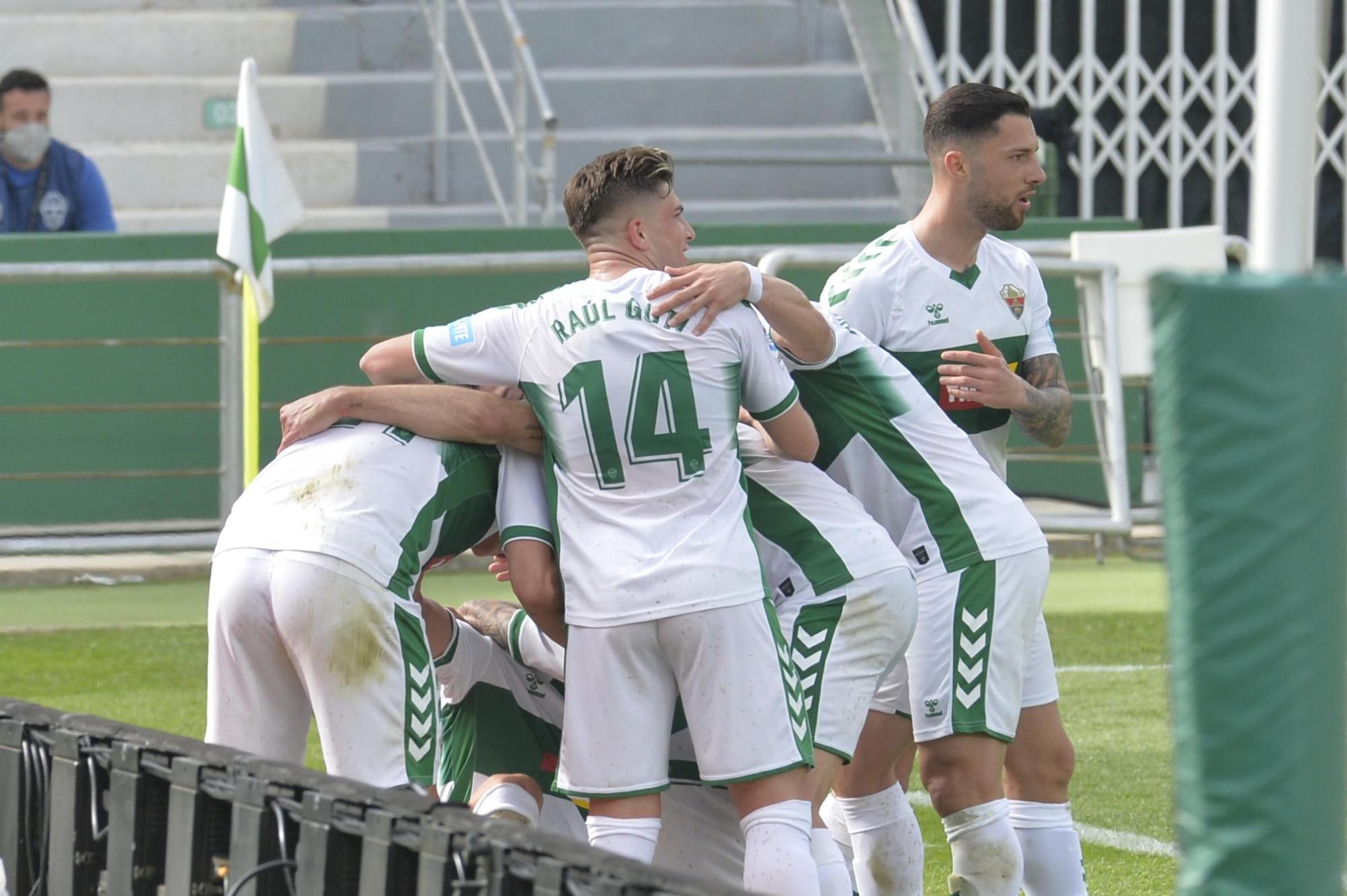 El Elche vence al Eibar 1-0 y se reencuentra con la victoria después de 17 partidos