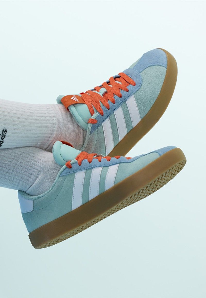 Adidas VLCourt azules, las zapatillas con las que no sabíamos que soñábamos