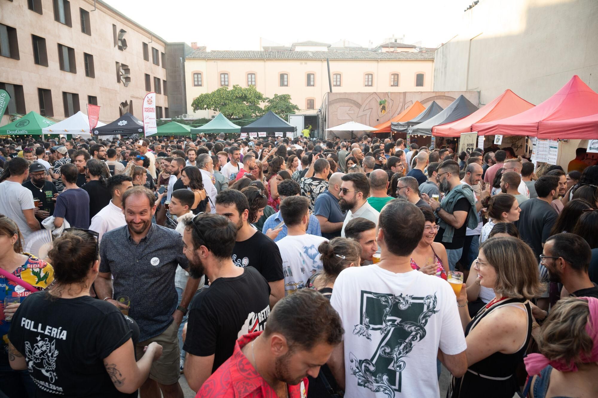En imágenes | Birragoza vuelve a reunir a los amantes de la cerveza artesana en el Centro de Historias