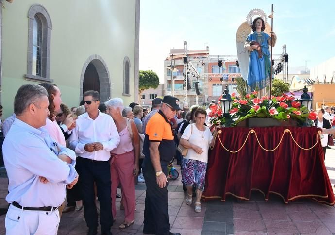 24/10/2019 VECINDARIO. SANTA LUCIA DE TIRAJANA. Procesión San rafael en Vecindario.   Fotógrafa: YAIZA SOCORRO.  | 24/10/2019 | Fotógrafo: Yaiza Socorro