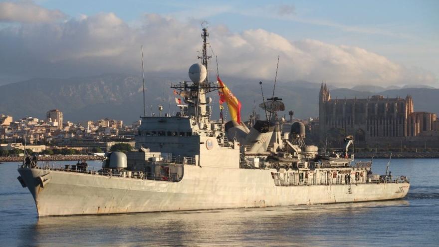 El ‘Infanta Elena’ dice adiós a Cartagena tras casi 43 años de servicio