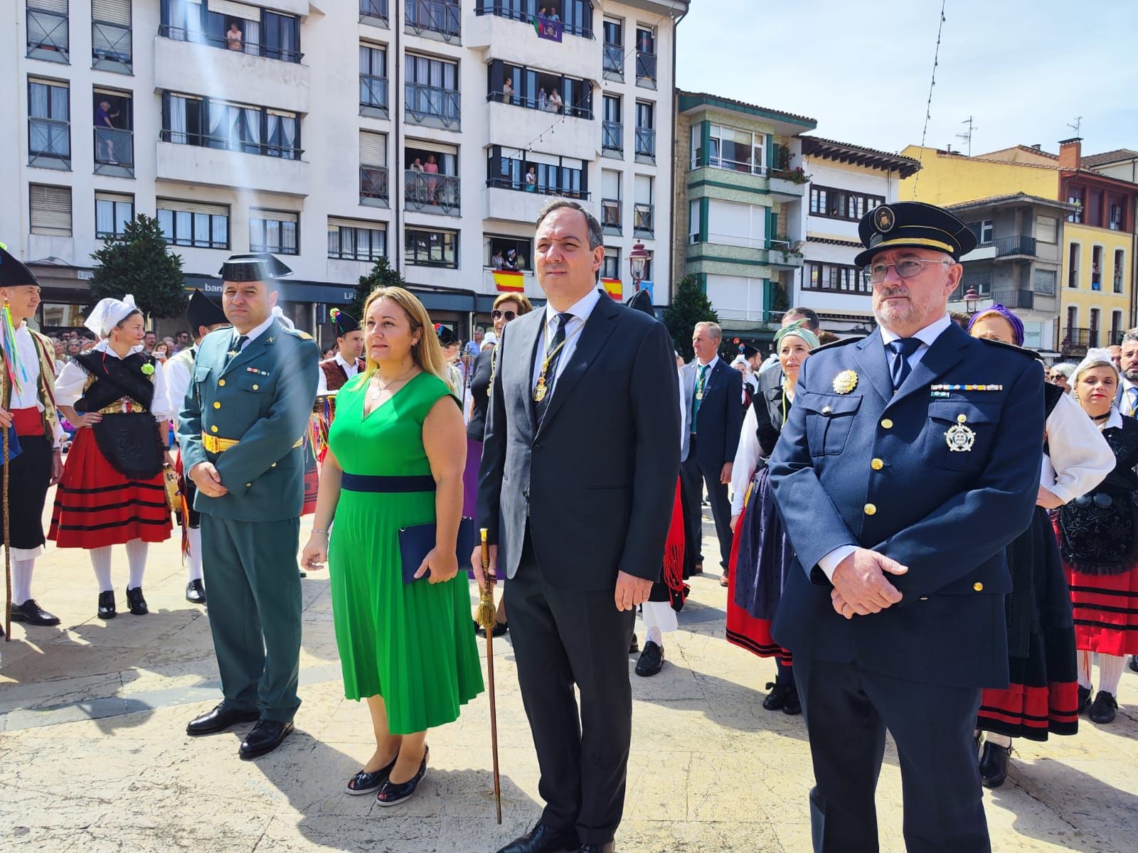 Villaviciosa vibra con la Portalina y la danza del Portal