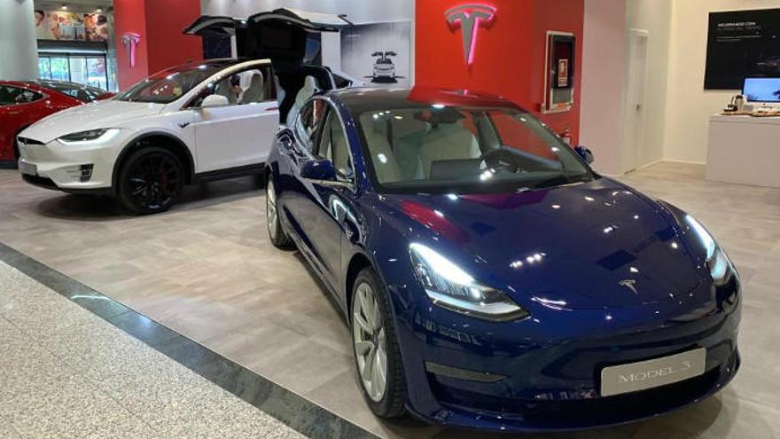 Nueva tienda Tesla en València.