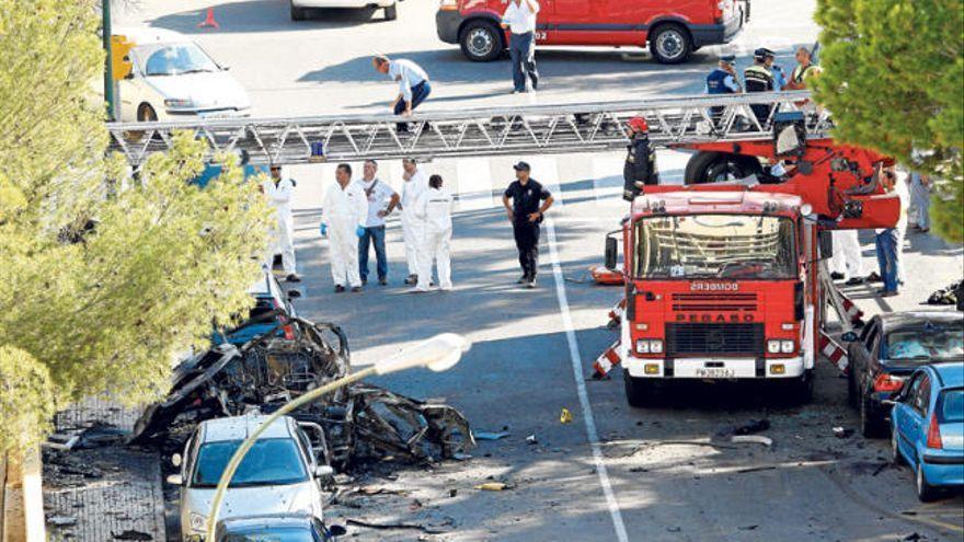 Am Tatort des Bombenanschlags von Palmanova, bei dem am 30. Juli 2009 zwei Guardia-Civil-Beamte ermordet wurden.