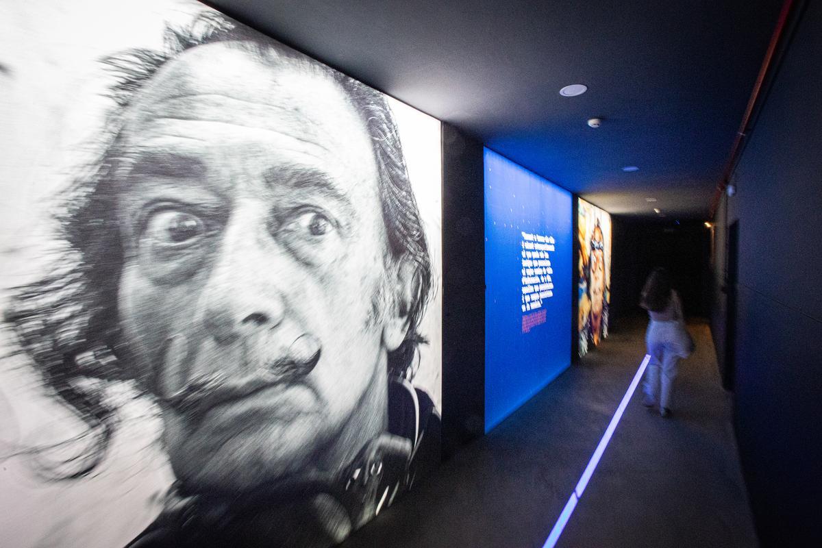 Exposición inmersiva Dalí cibernètic