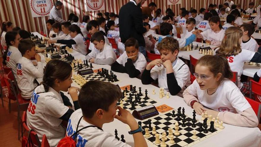 El torneo Open Chess reúne a más de 250 alumnos